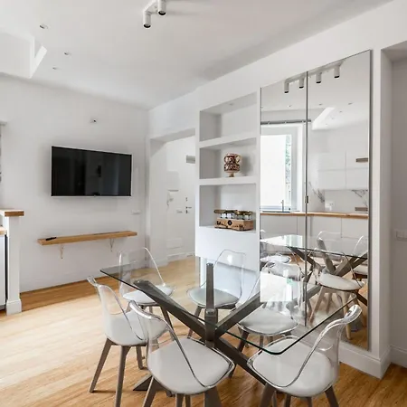 Nauta - Comfort E Design Apartman *